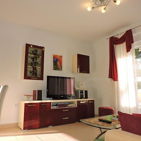 Apartman Legin Fažana Zewnętrze zdjęcie