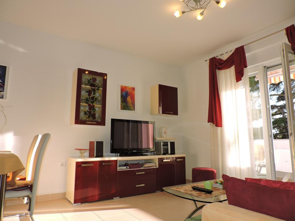 Apartman Legin Fažana Zewnętrze zdjęcie